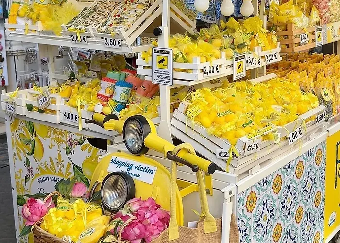 Old Town Semesterbostad *